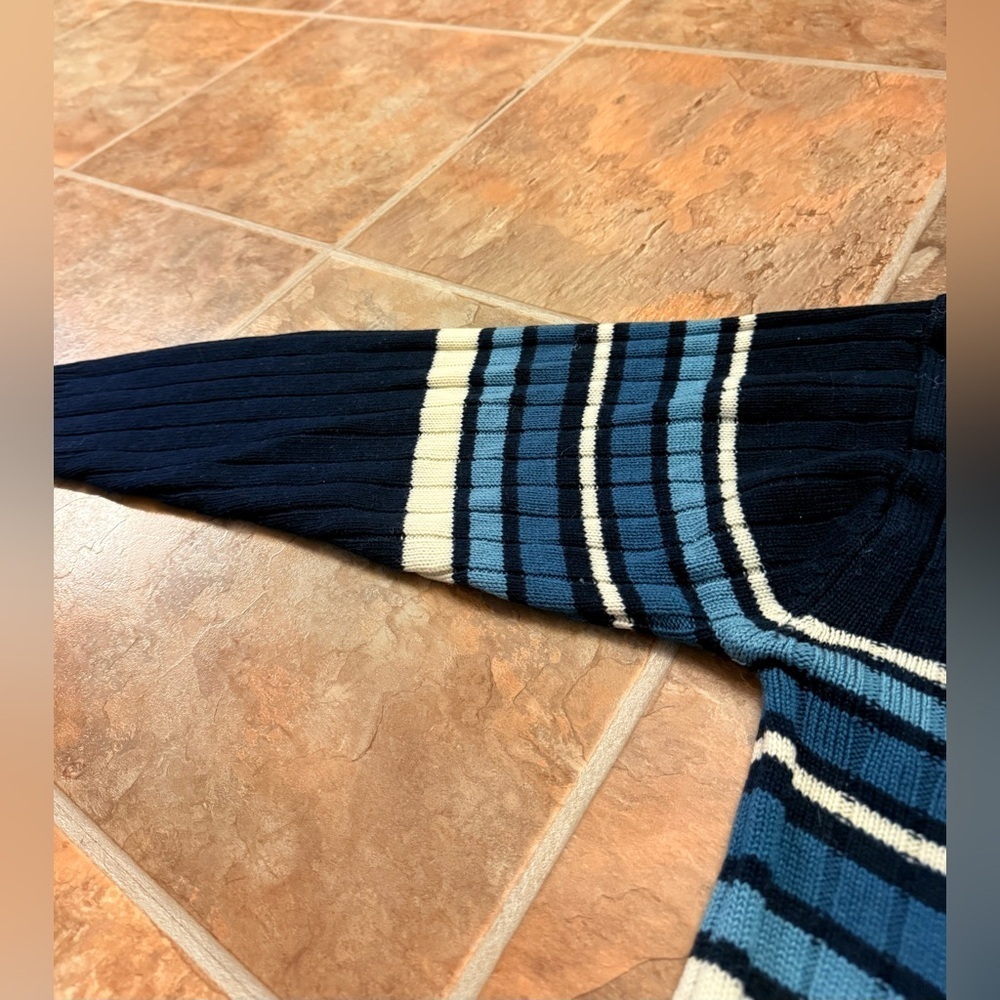 NYC Collection Navy Blue White Striped Ribbed Sweater Women’s Size M Retro Y2K - Picture 5 of 6